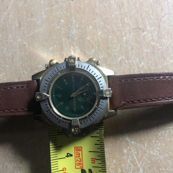 Ladies Guess Watch- green dial, gold/silver tone - Picture 11 of 12